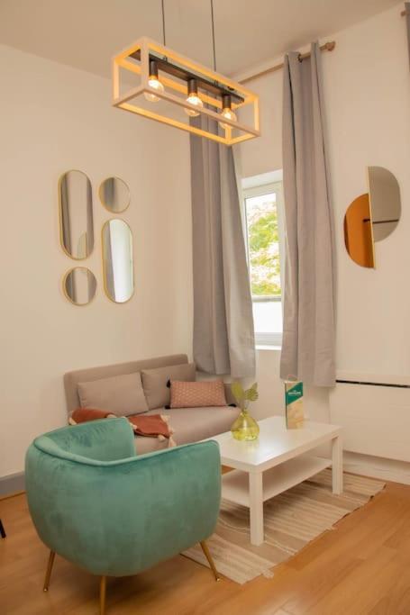 Le Moineau -Poterne -Parking Gratuit -Calme-Centre Apartment Valenciennes Luaran gambar